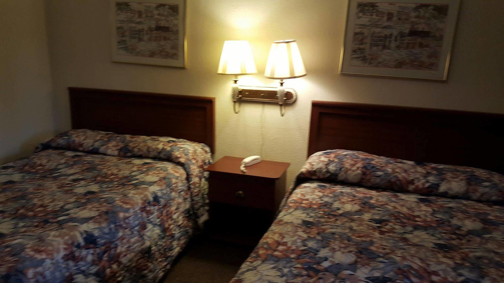 Deluxe Inn Motel - Homestead Kültér fotó